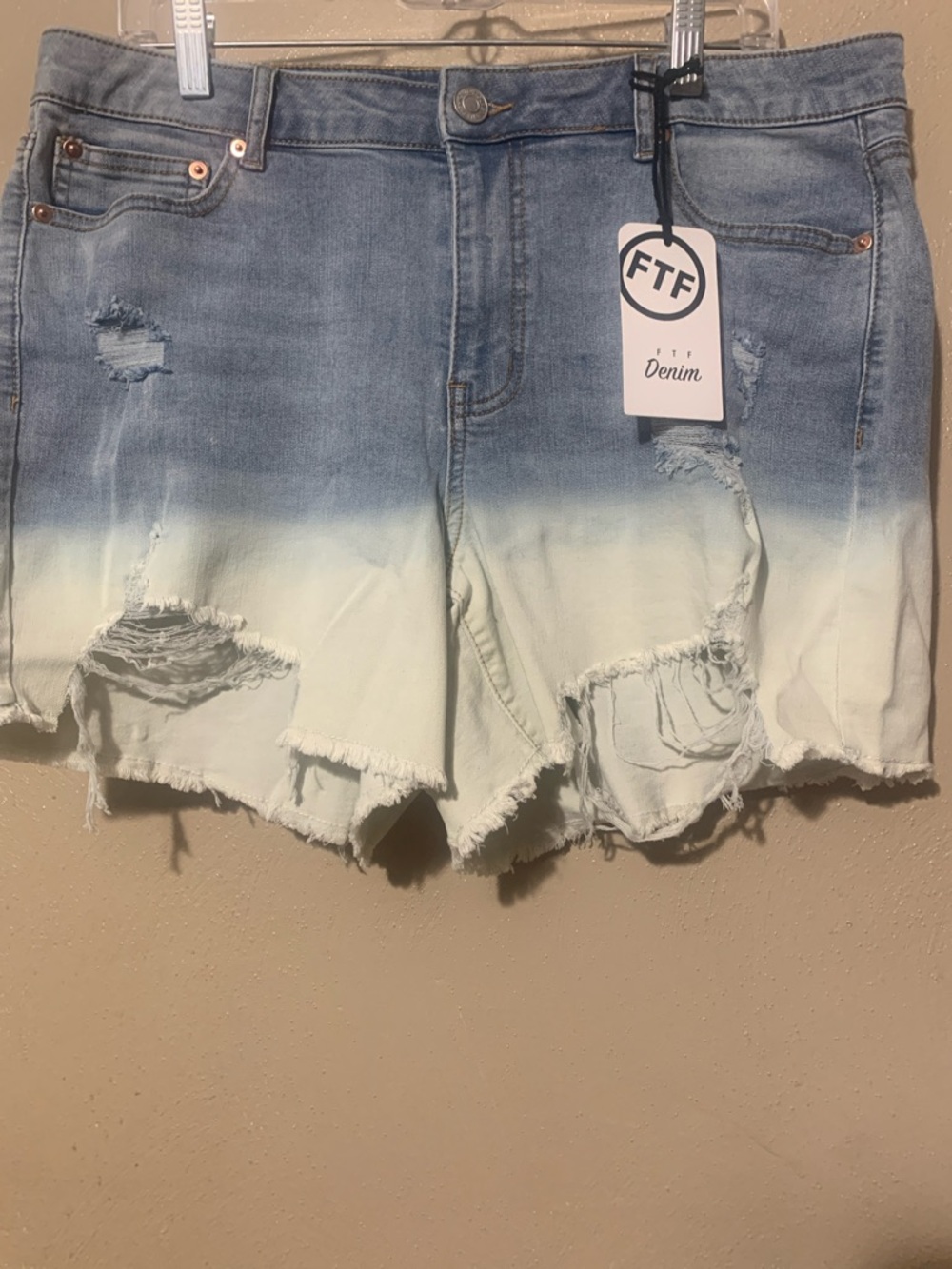Fashion to Figure size 16 Blue to White Ombre Distressed Denim Shorts NWT